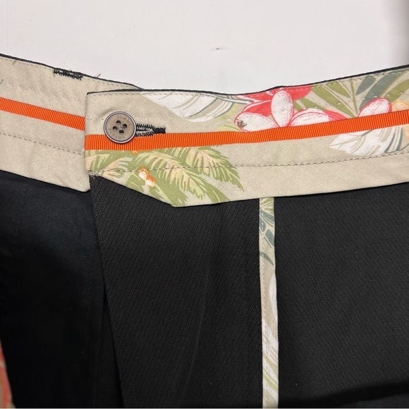 TOMMY BAHAMA SILK COTTON TROUSER SHORTS SIZE 33 - Picture 3 of 9